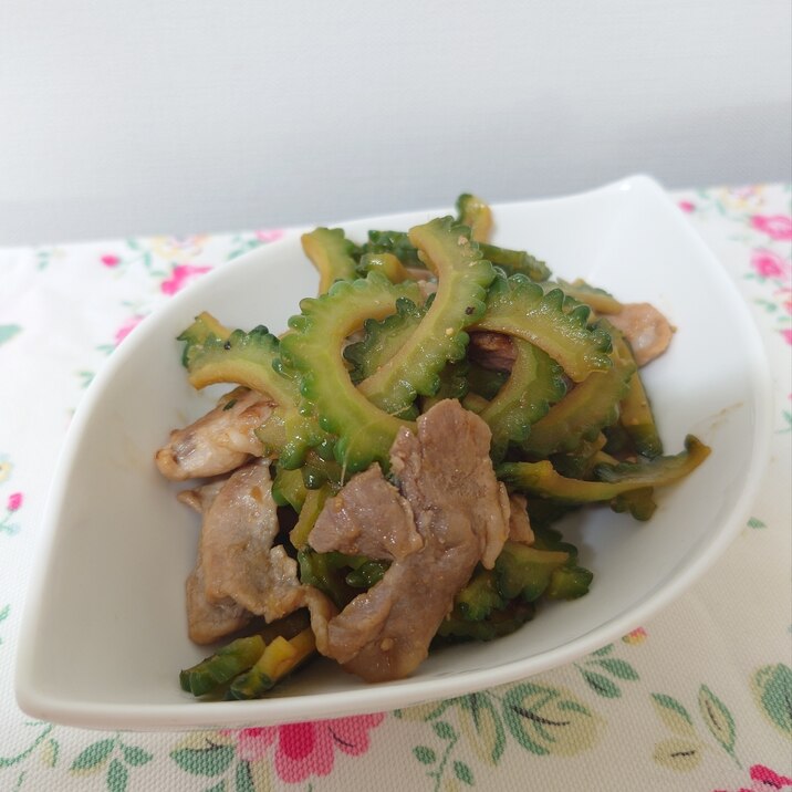 ゴーヤーと豚肉のオイスター炒め
